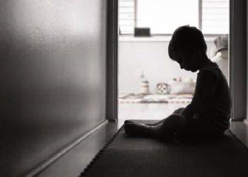 CAE aprova pensão para filhos de vítimas de feminicídio; texto segue para o Senado