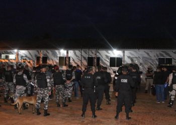 Operação cumpre mandado de busca e apreensão em três bairros de Rio Branco