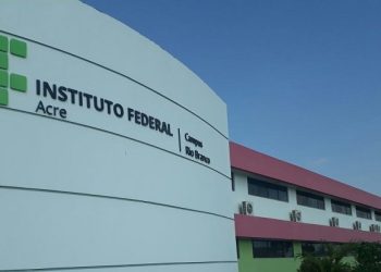 Estado e Ifac abrem inscrições para pós-graduação em educação de jovens e adultos; 100 vagas disponíveis