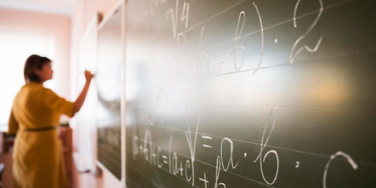 Educação: resultado do processo seletivo para professores é divulgado nesta terça-feira