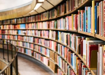 Feira literária gratuita em Rio Branco encerra neste domingo (15); veja locais