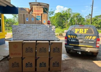 “Motorista” de 16 anos é apreendido com 12 mil maços de cigarros dentro de carro no Acre