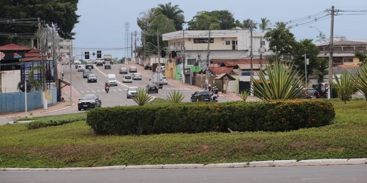 Viaduto da Estrada Dias Martins tem previsão para ser concluído em oito meses