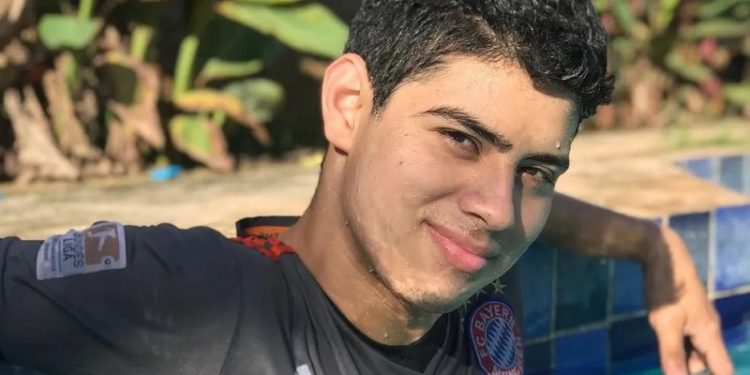Família de jovem morto por linha com cerol quer proibição da prática de empinar pipa em via pública