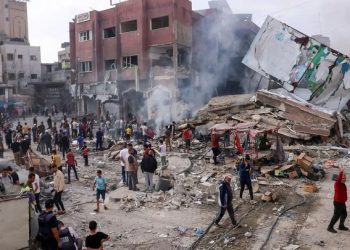 Sem água em Gaza, palestinos precisam escolher entre tomar banho e matar sede