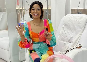 Acreana que venceu câncer de mama vai lançar livro no final deste mês de outubro para ajudar outras mulheres