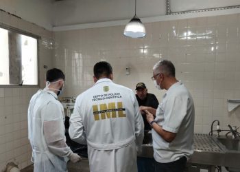 Primeiro corpo de vítima de acidente aéreo é liberado pelo IML do Acre