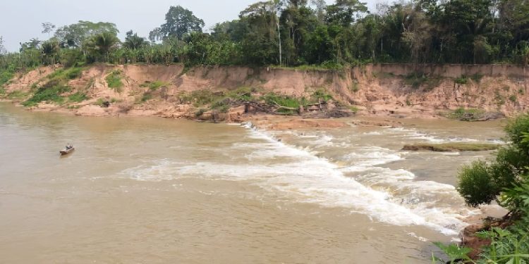 Cachoeira do Abraão não é algo inédito e já esteve aparente há 60 anos, segundo pesquisadores da Ufac