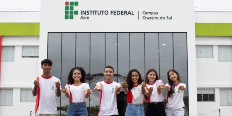 Ifac abre inscrições em curso técnico em zootecnia integrado ao ensino médio; 220 vagas