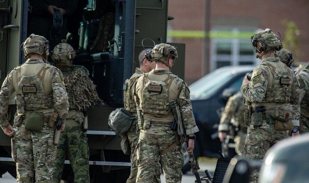 Governadora do Maine confirma 18 mortes e 13 pessoas feridas em massacre