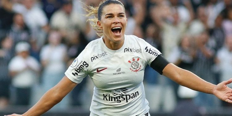 Libertadores feminina: Corinthians bate Inter nos pênaltis e chega à final