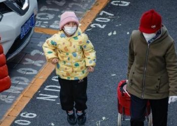 Preocupação global: OMS cobra informações da China sobre surto de pneumonia misteriosa