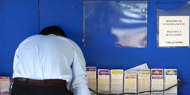 Maior  da história: Mega da Virada em 2023 tem prêmio estimado em R$ 550 milhões