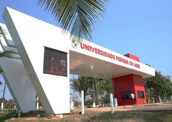 Ufac divulga edital para mestrado em Ensino de Humanidades e Linguagens