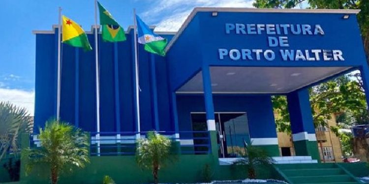 Aumento de quase 10% no salário de prefeito e vice-prefeito de Porto Walter é sancionado