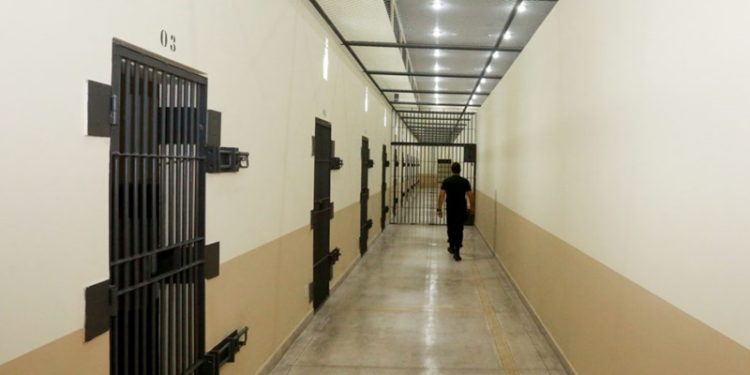 Cerca de 60% dos presos em presídios de Rio Branco são reincidentes, afirma delegado