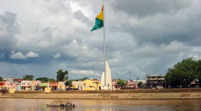 Defesa Civil de Rio Branco faz alerta sobre risco de enxurrada e inundação