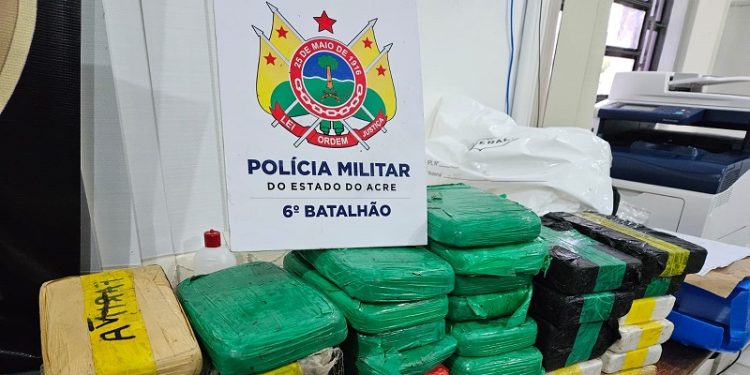 Polícia Militar apreende mais de 40 quilos de drogas no interior do Acre