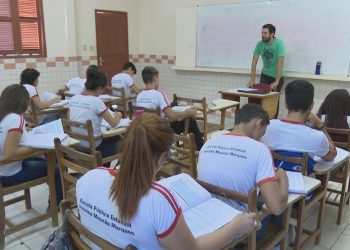 Devido alagações, mais de 140 mil alunos da rede pública do Acre terão ano letivo estendido até 2024