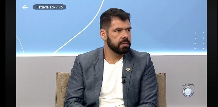 “Profissionais estão sobrecarregados”, diz secretário de Saúde do Acre sobre demora em atendimentos médicos