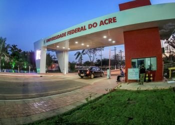 Ufac anuncia edital com 50 vagas para curso de Pós-Graduação em Filosofia