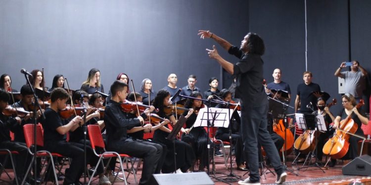 Escola de Música do Acre inicia período de rematrícula online; saiba mais