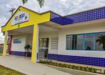 Bocalom sanciona lei que prioriza mulheres vítimas de violência a matricular filhos em creches de Rio Branco