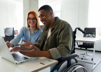 Governo do Acre cria selo de certificação para empresas que contratam pessoas com deficiência