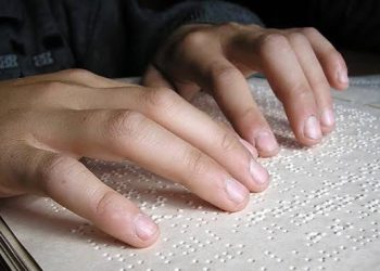 Instituições financeiras devem emitir documentos em braile para pessoas com deficiência visual no Acre