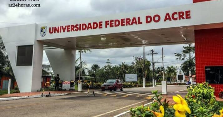 Ufac abre novo processo seletivo com 50 vagas em especialização sobre Filosofia