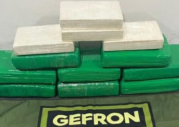 Casal de bolivianos é preso com 12 quilos de drogas no município de Sena Madureira