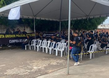 Em Rio Branco, policiais civis realizam protesto em busca de melhores condições de trabalho