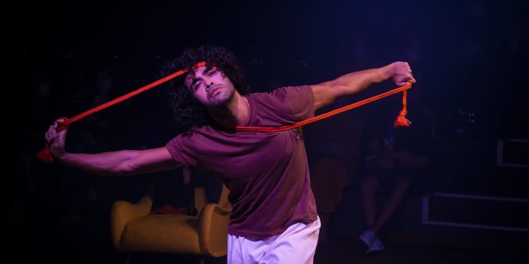 Artistas acreanos promovem peça teatral para ajudar na conscientização do Janeiro Branco