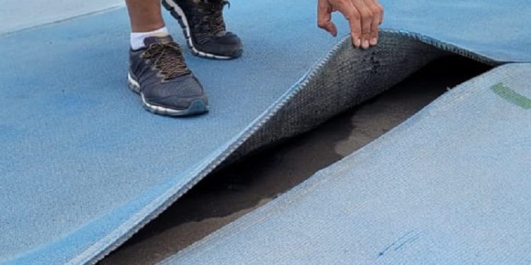 Candidato do concurso do Iapen alega que fraturou joelho durante teste físico devido precariedade da pista da Ufac