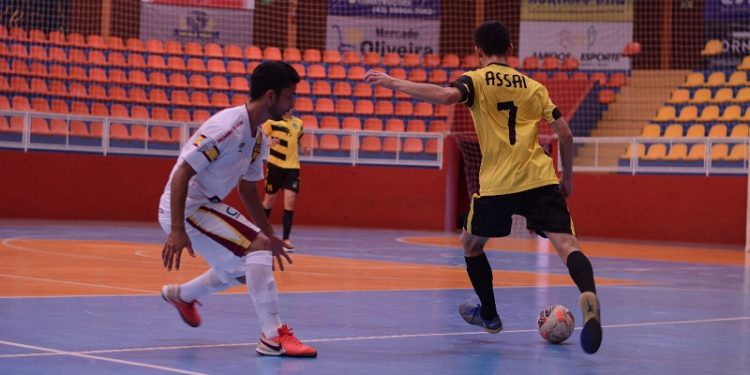 Vale Esporte: município acreano cria programa para incentivar financeiramente atletas de futsal