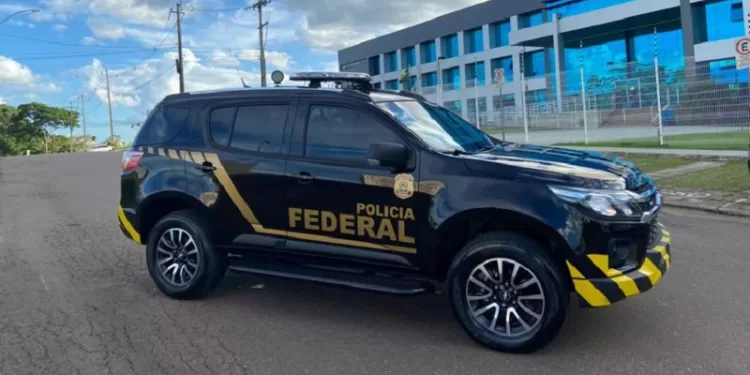 Homem é preso durante operação contra tráfico de drogas interestadual, em Rio Branco