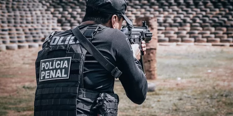 Iapen abre procedimento para apurar possível desvio de conduta de policial que atirou contra homem em CZS