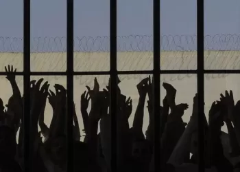 Senado aprova fim da “saidinha” de presos