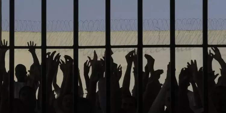 Senado aprova fim da “saidinha” de presos