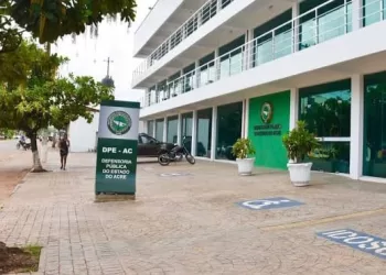 Processo seletivo com salários de até R$ 4 mil é divulgado pela Defensoria Pública no Acre