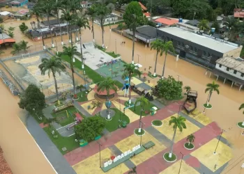 Acre decreta emergência em 17 municípios acreanos em decorrência das inundações; veja quais são