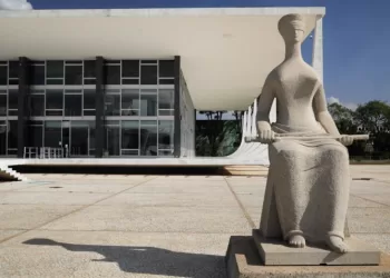 Senado recorre de decisão do STF sobre transporte gratuito em eleições