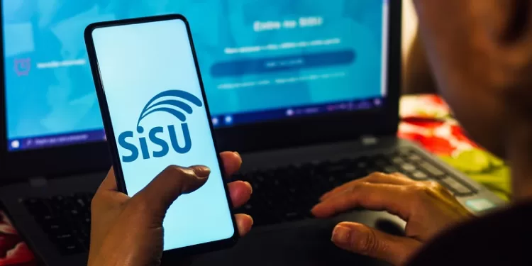 Após pedido do MEC, Ufac revoga resultado da lista de espera do Sisu 2024; entenda