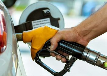 Preços da gasolina, do diesel e do gás de cozinha sobem nesta quinta-feira por causa de alta do ICMS