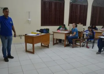 Taxa de analfabetismo atinge 64 mil pessoas acima dos 15 anos Acre, segundo IBGE