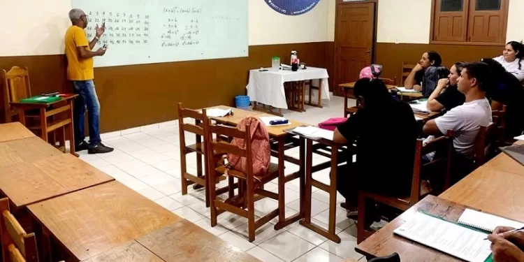 Novas convocações de candidatos em processos seletivos da Educação são divulgadas nesta quinta-feira (14)