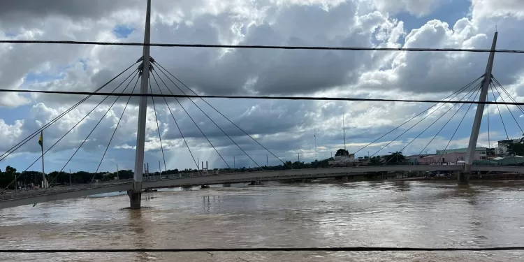 Defesa Civil acredita que Rio Acre estabilize nesta segunda-feira (04)