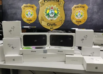 Mais de 10 celulares e dois veículos são apreendidos em operação policial contra jogos de azar no Acre