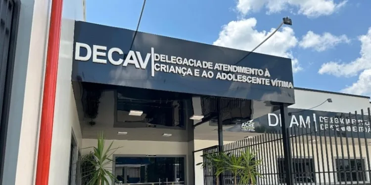 Homem suspeito de estuprar três crianças de cinco, 10 e 12 anos é preso em Rio Branco