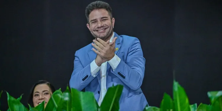 Pesquisa Real Time Big Data: aprovação de Gladson Cameli é de quase 60%